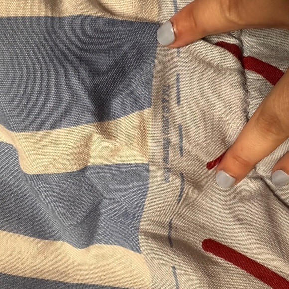 Warner Bros Looney Tunes Vintage Twin Comforter made in Canada. - Picture 4 of 8